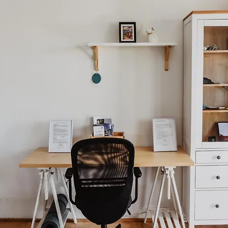 Buda Hill View * بودابست