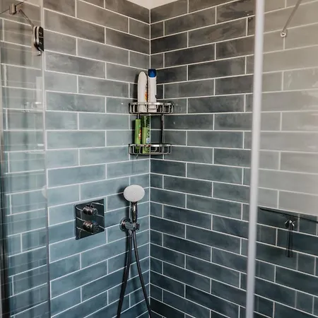 Buda Hill View * بودابست