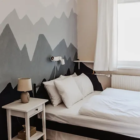 Buda Hill View * بودابست