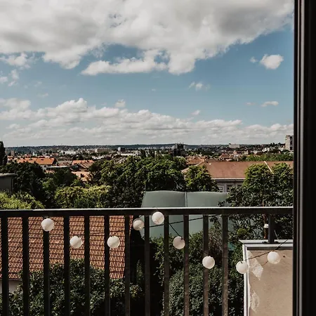 Buda Hill View Apartmán *