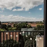 Buda Hill View Lejlighed *